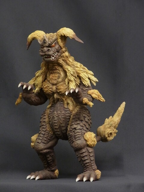 Gojira vs. MechaGojira (1974) - King Caesar - Toho Daikaiju Series (X-Plus)